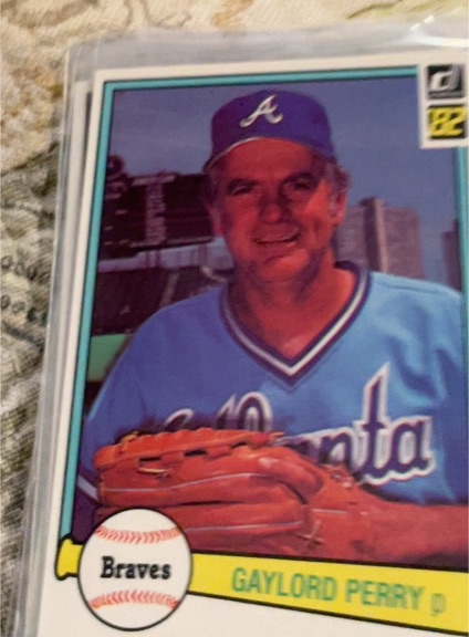 1982 Donruss #543 Gaylord Perry Atlanta Braves — front
