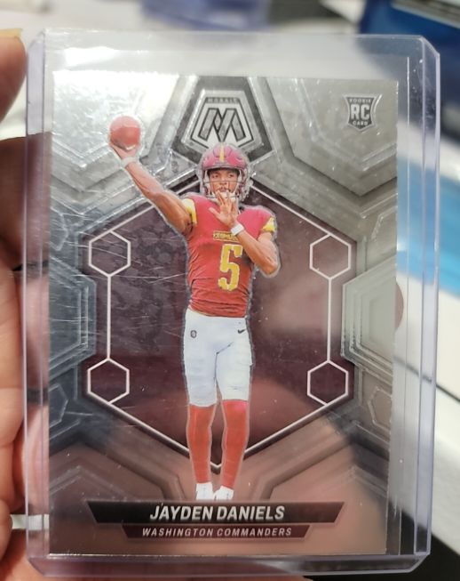 2024 Panini Mosaic #302 Jayden Daniels — front