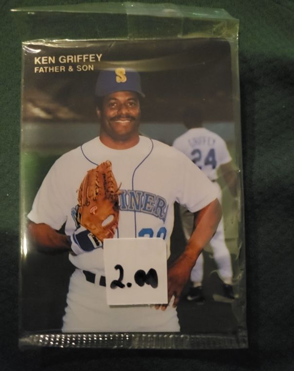 1991 Mother's Cookies Ken Griffey Father & Son #2 Ken Griffey Sr. — front