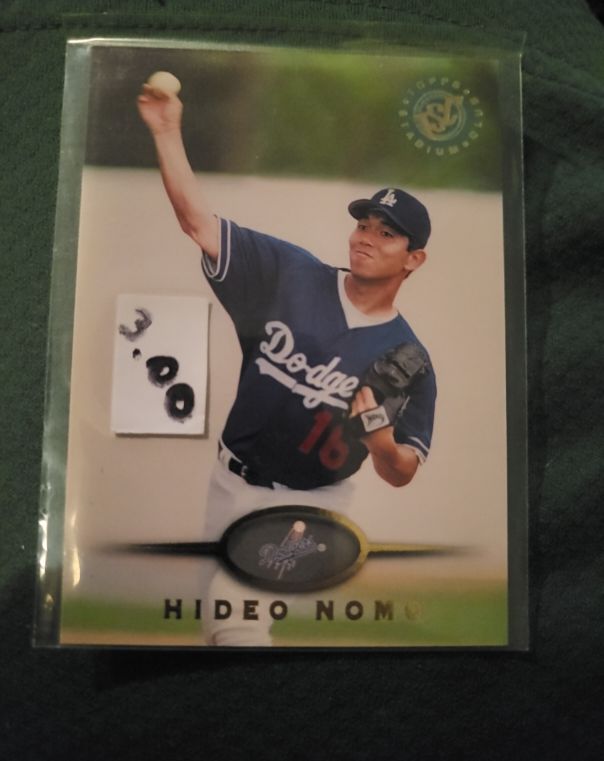 1995 Topps Stadium Club #556 Hideo Nomo — front