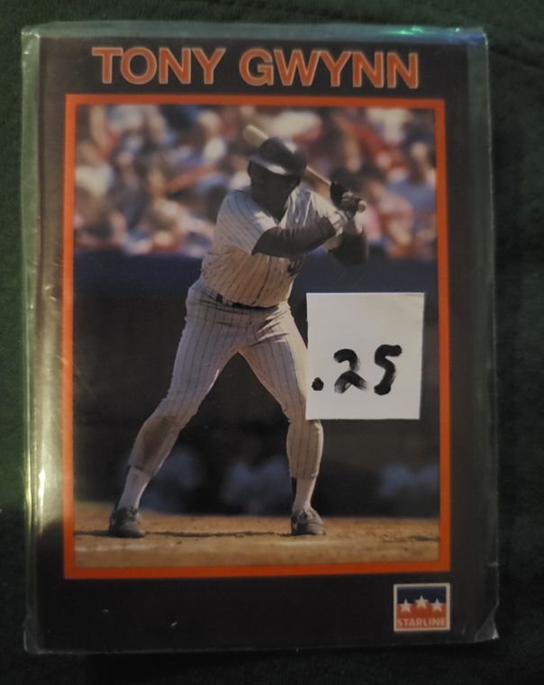 1990 Starline Long John Silver #29 Tony Gwynn — front