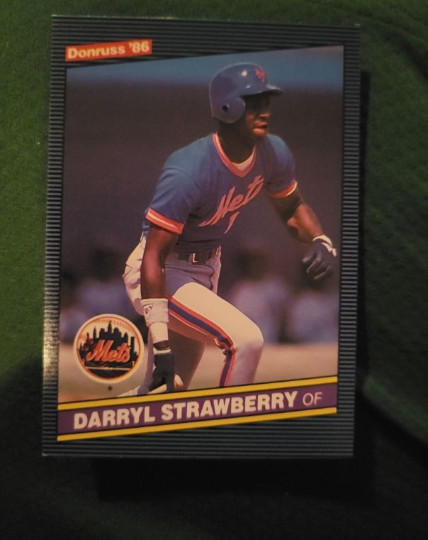 1986 Donruss #197 Darryl Strawberry New York Mets — front