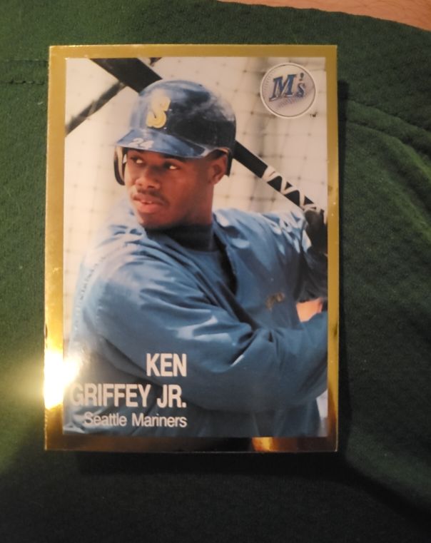 1991 Playball USA #91G-3 Ken Griffey Jr. — front