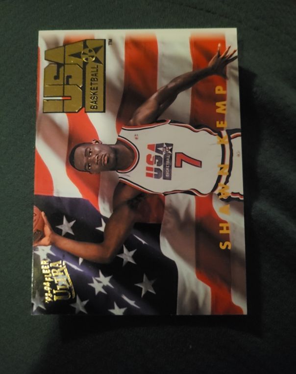 1993-94 Fleer Ultra #365 Shawn Kemp — front