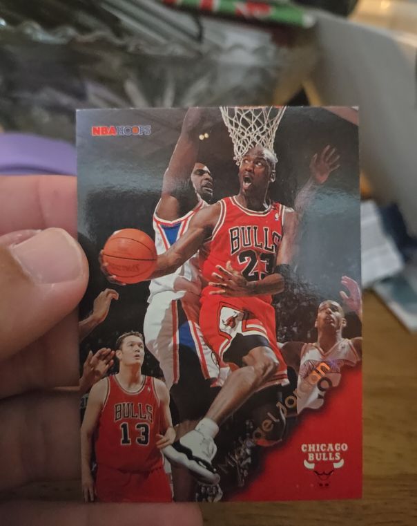 1996-97 NBA Hoops #20 Michael Jordan — front