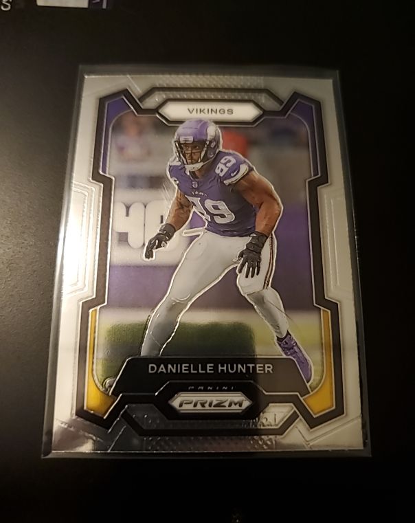 2023 Panini Prizm #193 Danielle Hunter — front