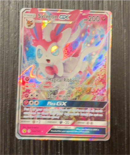 2018 Pokemon Guardians Rising #92a Sylveon GX — front