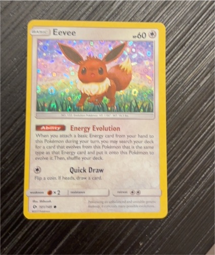 2017 Pokemon Sun & Moon #101 Eevee — front