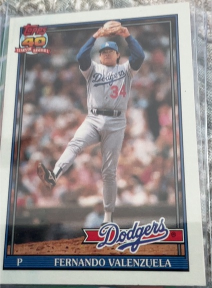 1991 Topps #80 Fernando Valenzuela — front