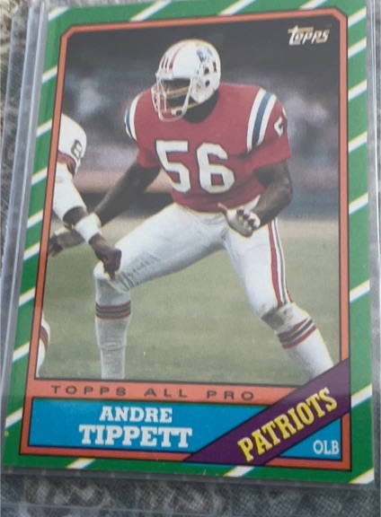 1986 Topps #39 Andre Tippett — front