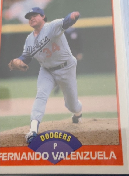 1989 Score #437 Fernando Valenzuela — front