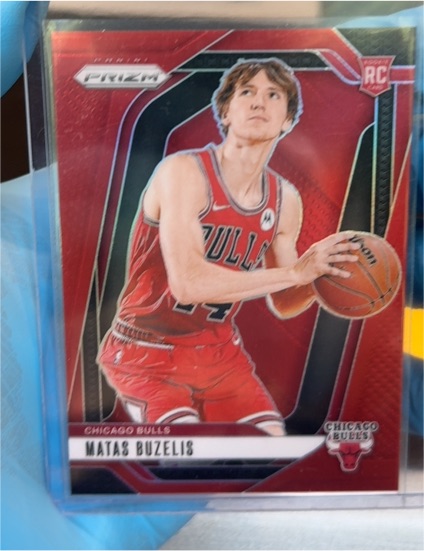 2024-25 Panini Prizm #252 Matas Buzelis — front