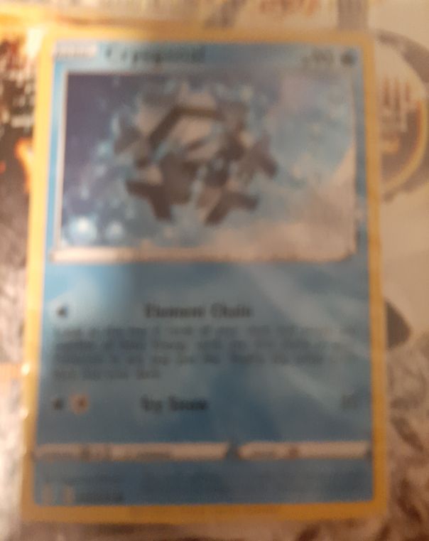2021 Pokémon Evolving Skies #043 Cryogonal — front