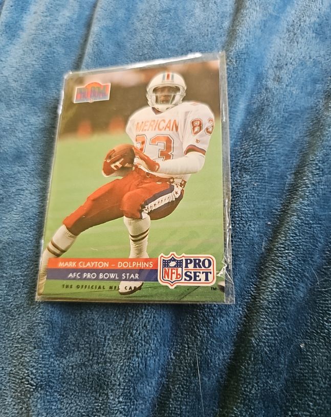 1992 Pro Set #380 Mark Clayton PB Dolphins — front