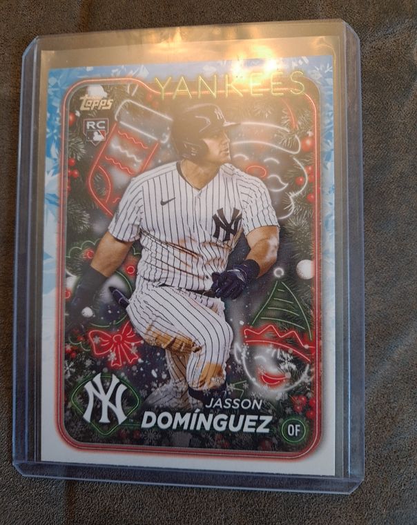 2024 Topps Holiday #H75 Jasson Dominguez Rookie Card — front