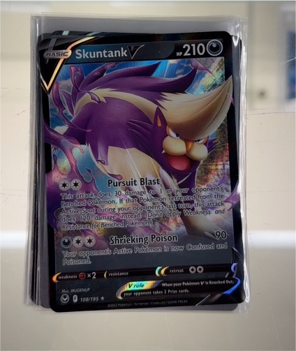 2022 Pokémon TCG Silver Tempest #108 Skuntank V — front