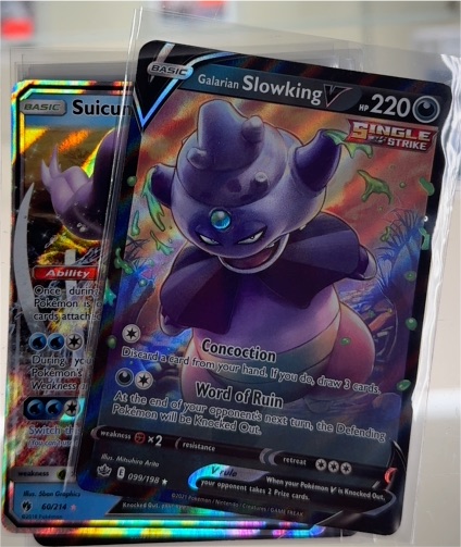2021 Pokémon TCG Chilling Reign #099 Galarian Slowking V — front