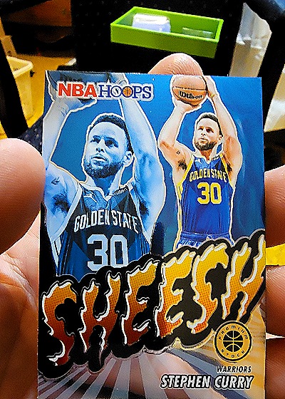 2023-24 Panini NBA Hoops Premium Stock #5 Stephen Curry Sheesh — front