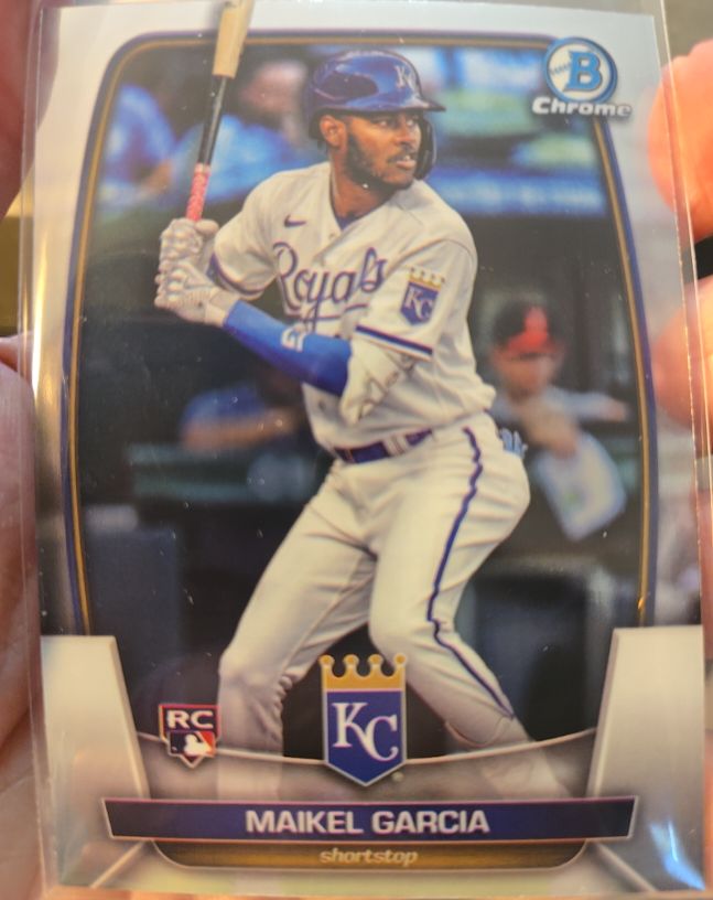2023 Bowman Chrome #30 Maikel Garcia Rookie Kansas City Royals — front