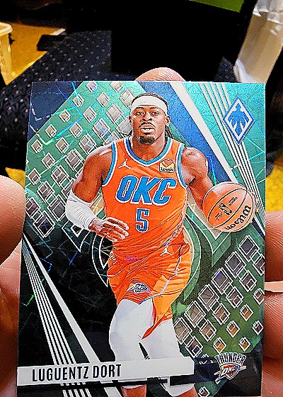 2023-24 Panini Phoenix #139 Luguentz Dort — front