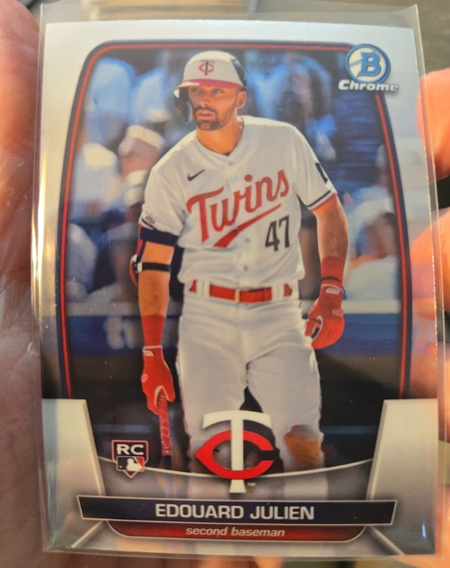 2023 Bowman Chrome #1 Edouard Julien Rookie Minnesota Twins — front
