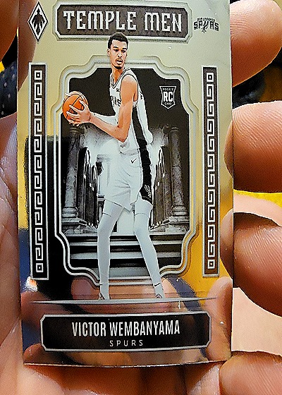 2023-24 Panini Phoenix Temple Men #7 Victor Wembanyama — front