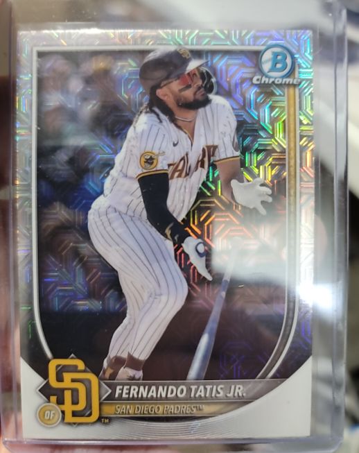 2025 Bowman Chrome #23 Fernando Tatis Jr. — front