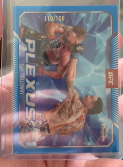 2025 Topps Chrome UFC Plexus #PLX-12 Max Holloway — front