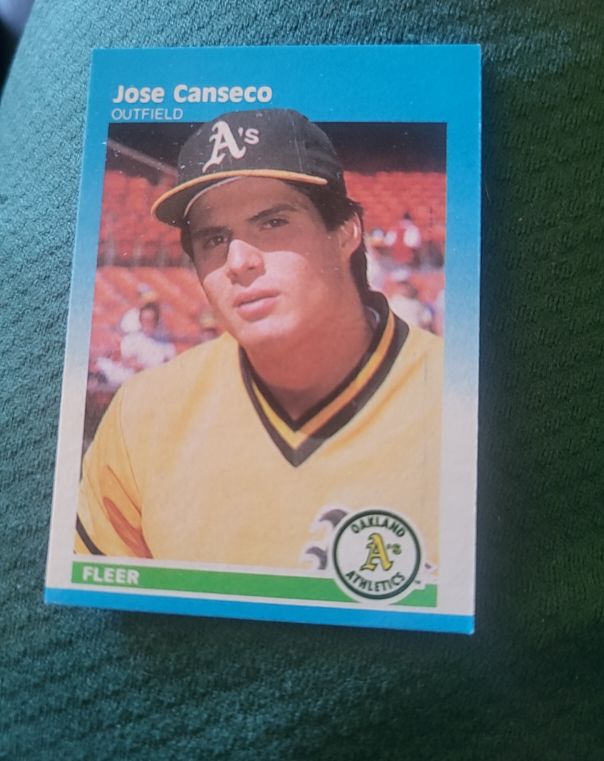 1987 Fleer Mini #17 Jose Canseco — front