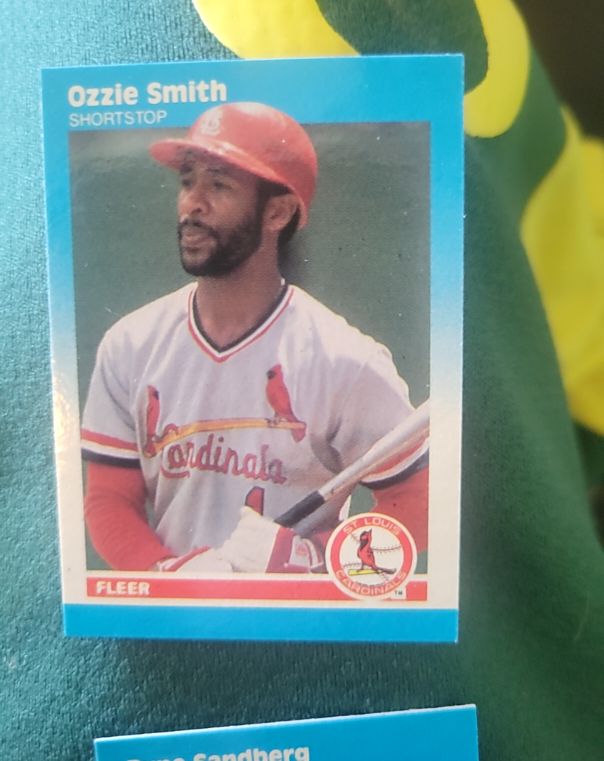 1987 Fleer Classic Miniatures #102 Ozzie Smith — front