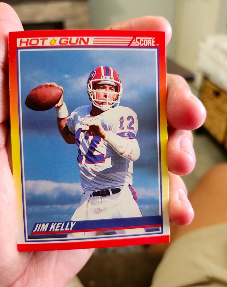 1990 Score #318 Jim Kelly Hot Gun — front