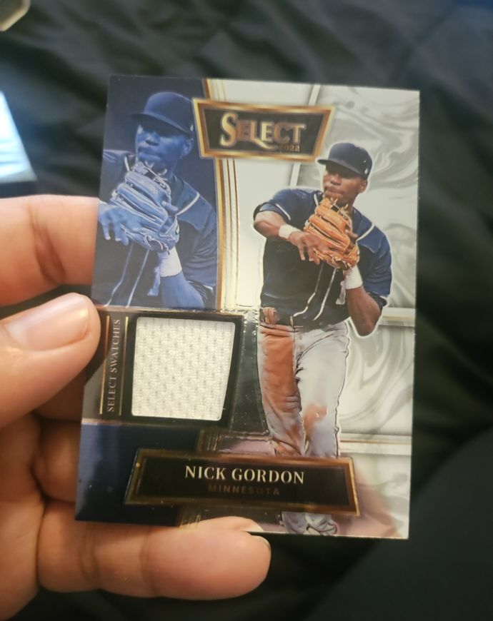 2022 Panini Select Select Swatches #14 Nick Gordon — front