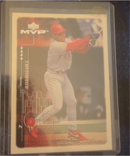 1999 Upper Deck MVP #205 Ivan Rodriguez — front