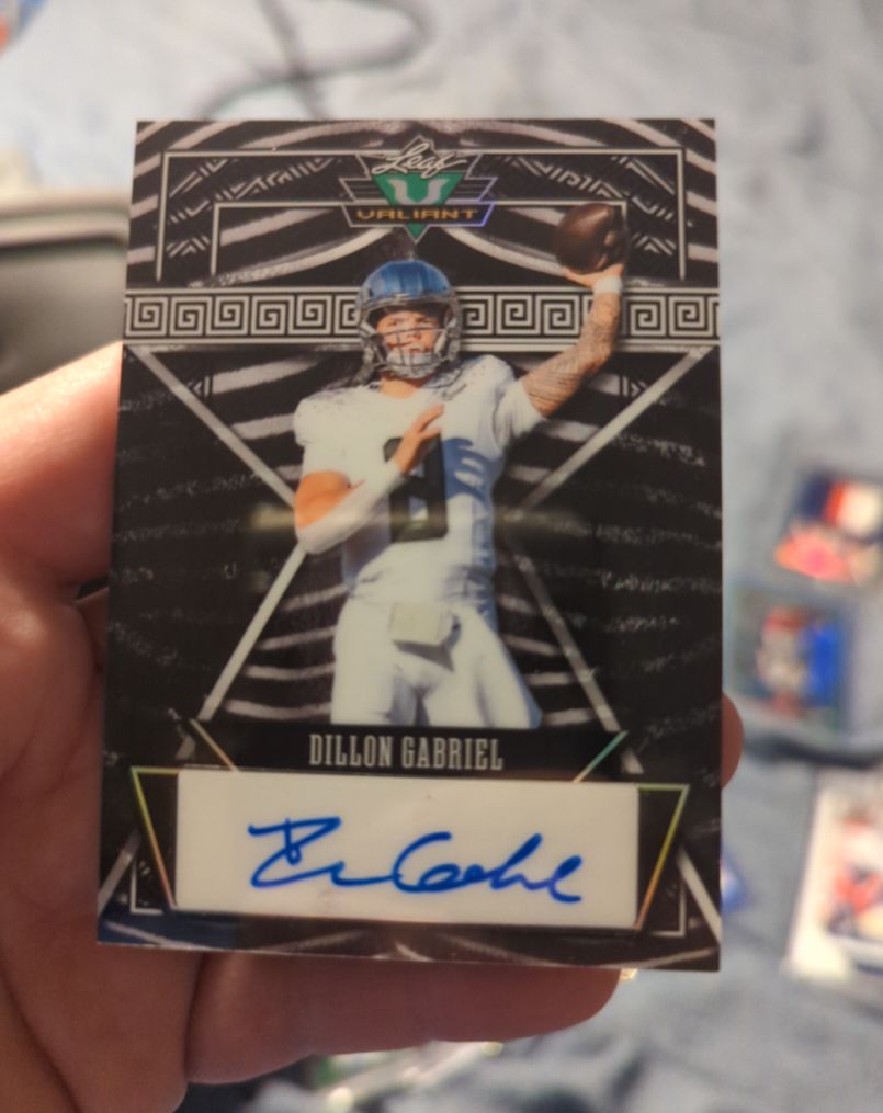 2024 Leaf Valiant #V-DB1 Dillon Gabriel — front