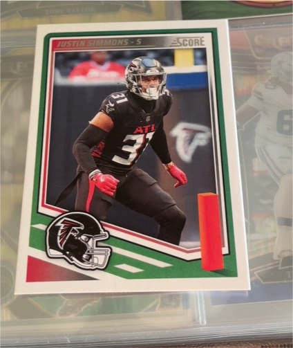 2025 Panini Score #5 Justin Simmons — front