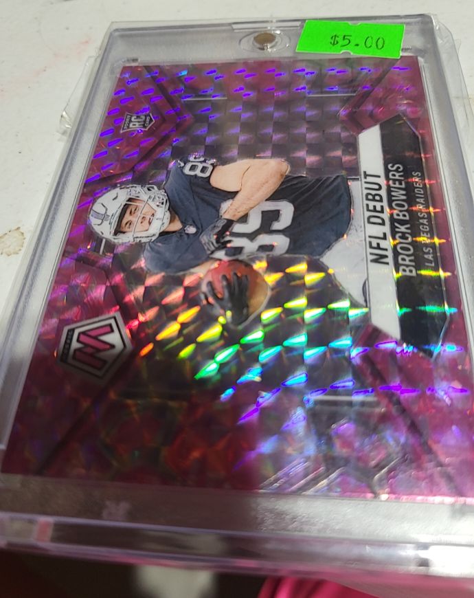 2024 Panini Mosaic NFL Debut #286 Brock Bowers — front