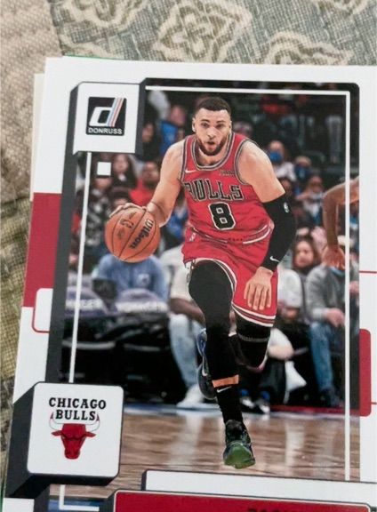 2022 Donruss #30 Zach LaVine — front