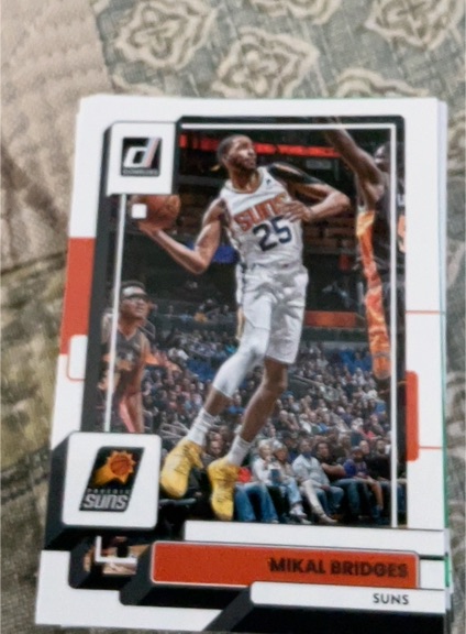 2022-23 Donruss #135 Mikal Bridges — front