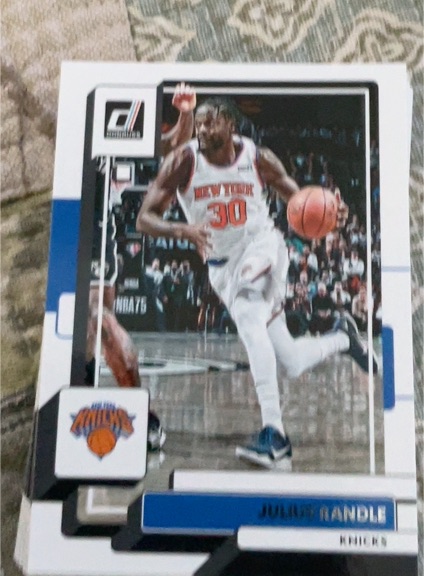 2022 Donruss #30 Julius Randle — front