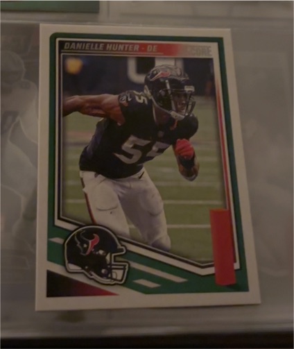 2025 Panini Score #42 Danielle Hunter — front