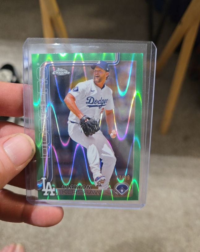 2025 Topps Chrome #88 Clayton Kershaw — front