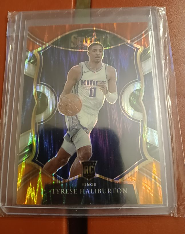 2020-21 Panini Select #72 Tyrese Haliburton Rookie Concourse Blue — front
