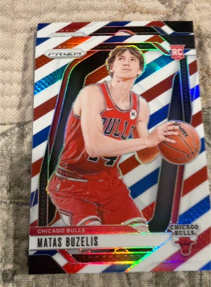 2024-25 Panini Prizm #252 Matas Buzelis Red White & Blue Prizm Rookie Card — front