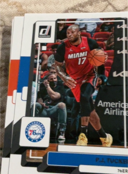 2022-23 Donruss #190 P.J. Tucker — front