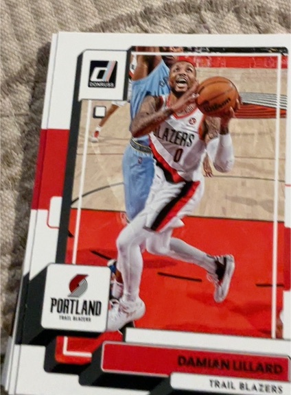 2022-23 Donruss #106 Damian Lillard — front