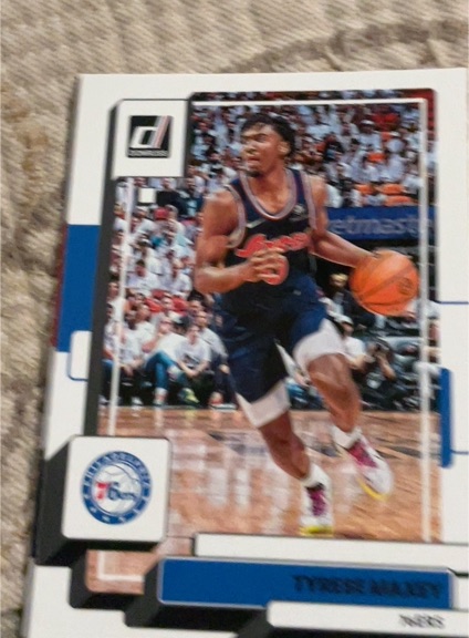2022-23 Donruss #18 Tyrese Maxey — front