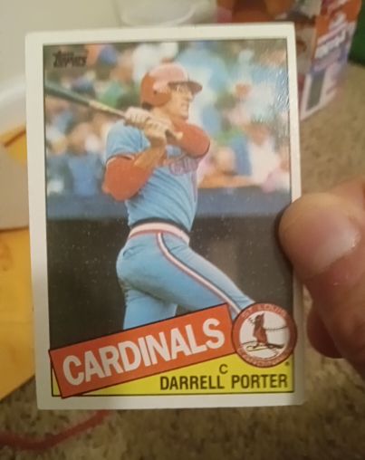 1985 Topps #525 Darrell Porter — front