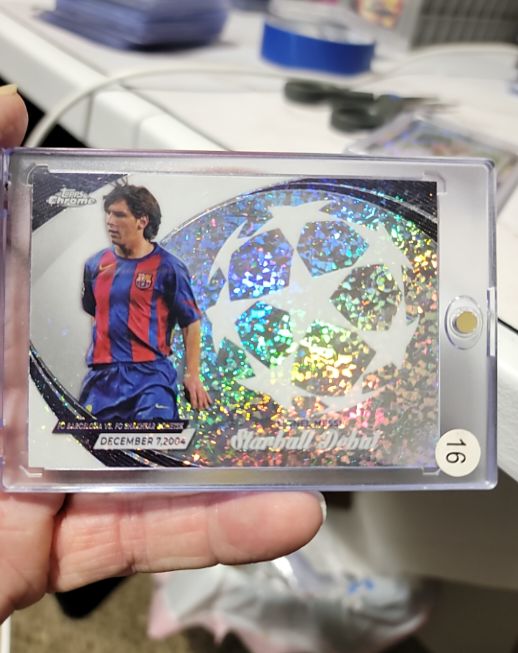 2023-24 Topps Chrome UEFA #SD-10 Lionel Messi Starball Debut — front