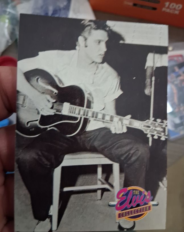 1992 The River Group The Elvis Collection #492 Elvis Presley — front