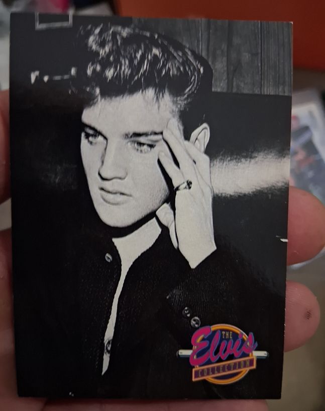 1992 The River Group The Elvis Collection #608 Elvis Presley — front